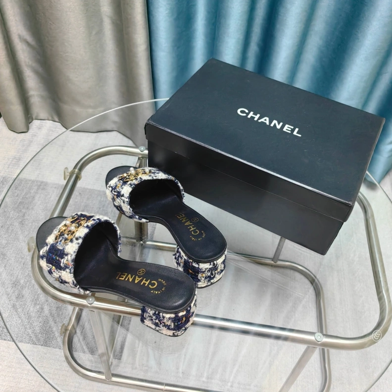 Chxnxl Slippers StreetReady 121788