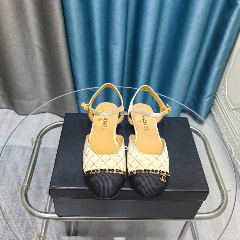 Chxnxl Sandals Bold 121907