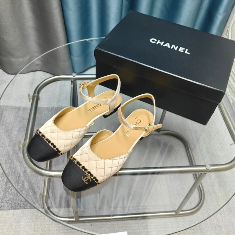Chxnxl Sandals Bold 121907