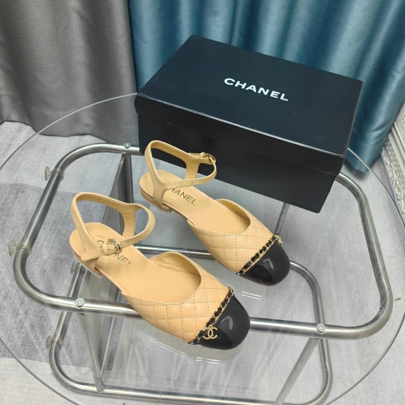 Chxnxl Sandals Bright 121936
