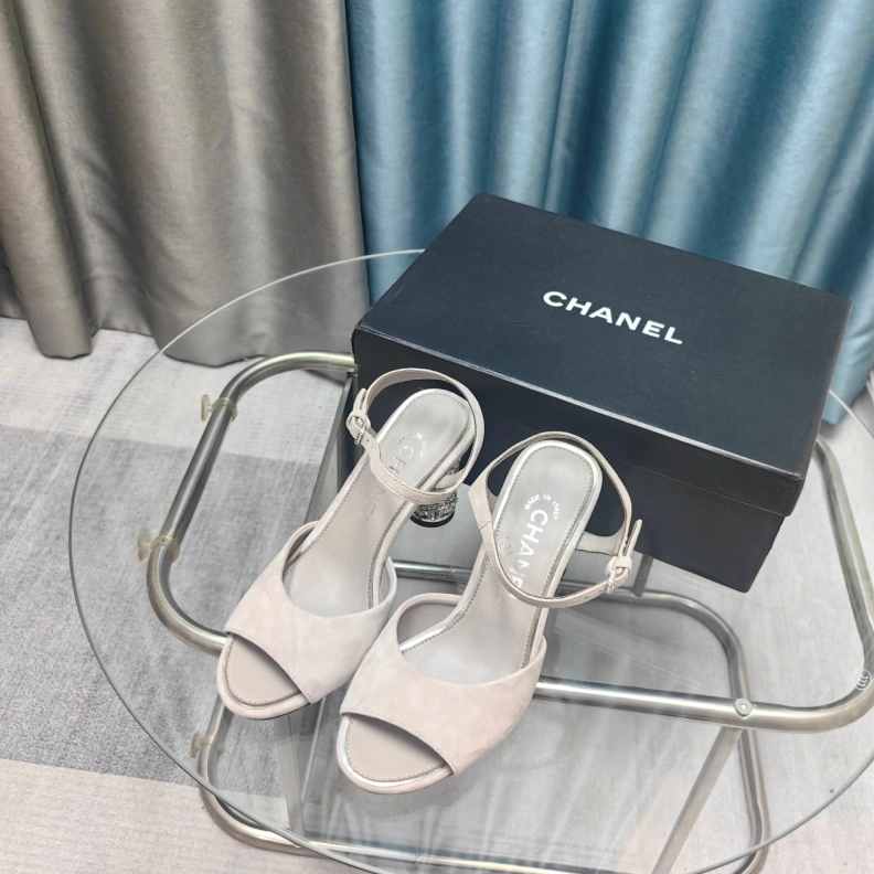 Reliable Chxnxl High Heels 121994