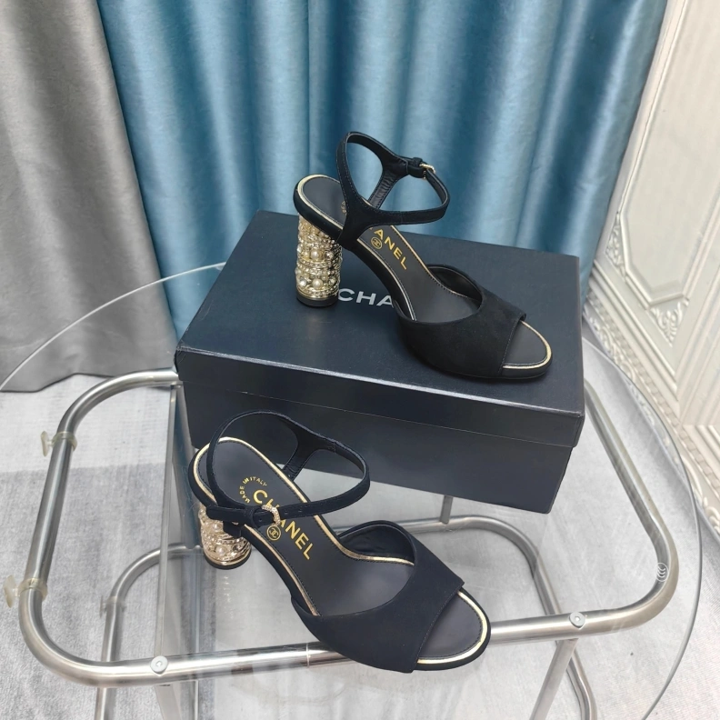 SportInspired Chxnxl High Heels 121999