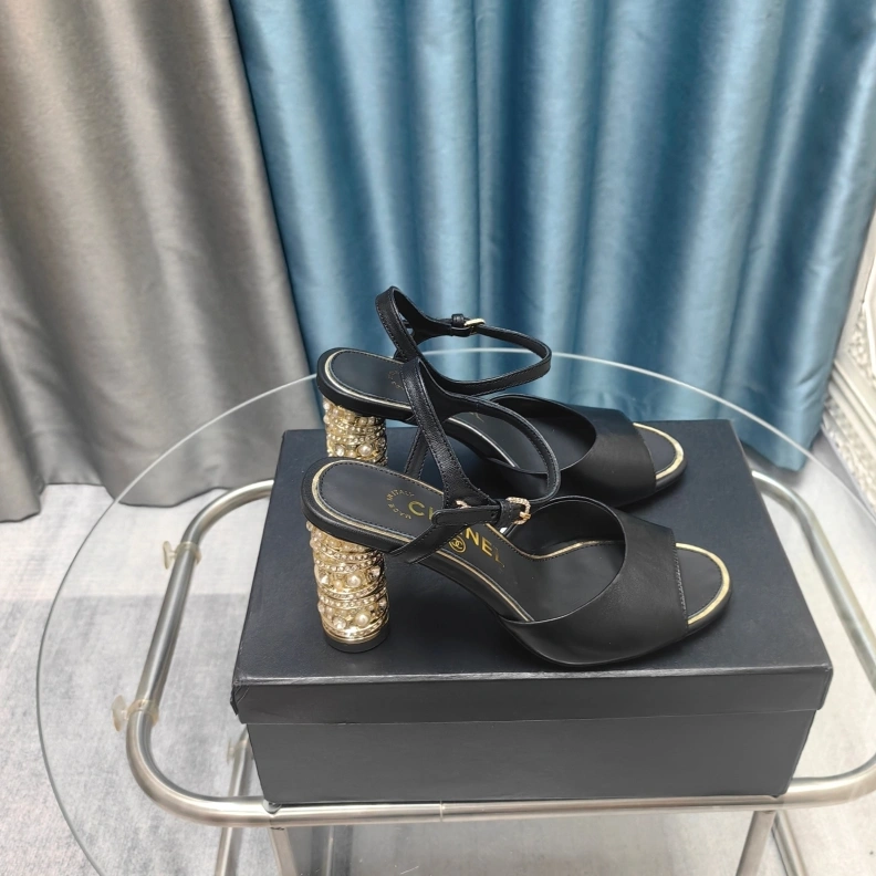 Sleek Chxnxl High Heels 122022