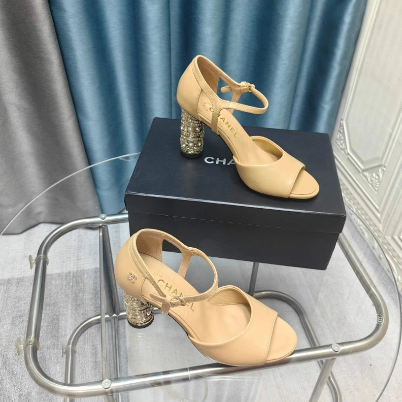 Versatile Chxnxl High Heels 122007