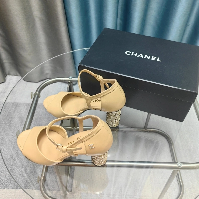 Versatile Chxnxl High Heels 122007
