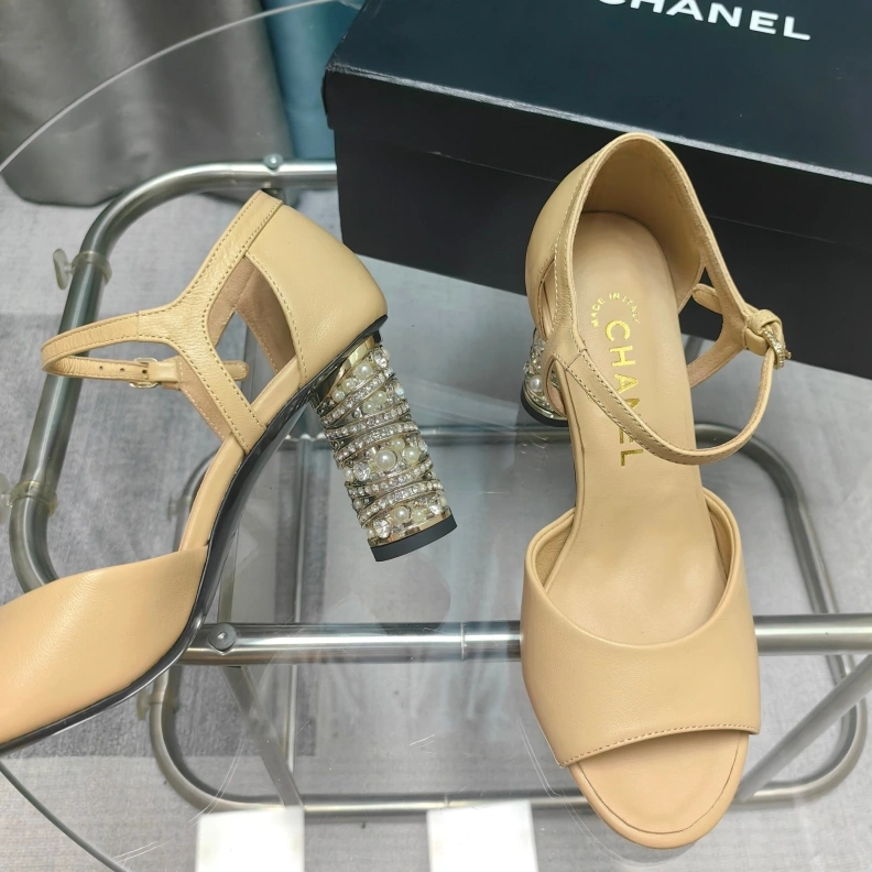 Versatile Chxnxl High Heels 122007