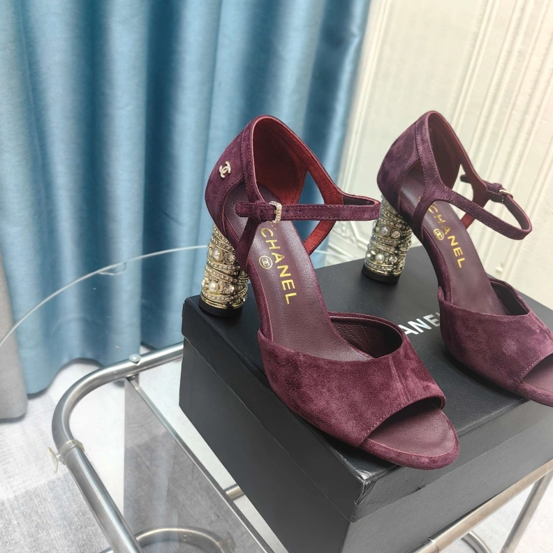 GoAnywhere Chxnxl High Heels 122025