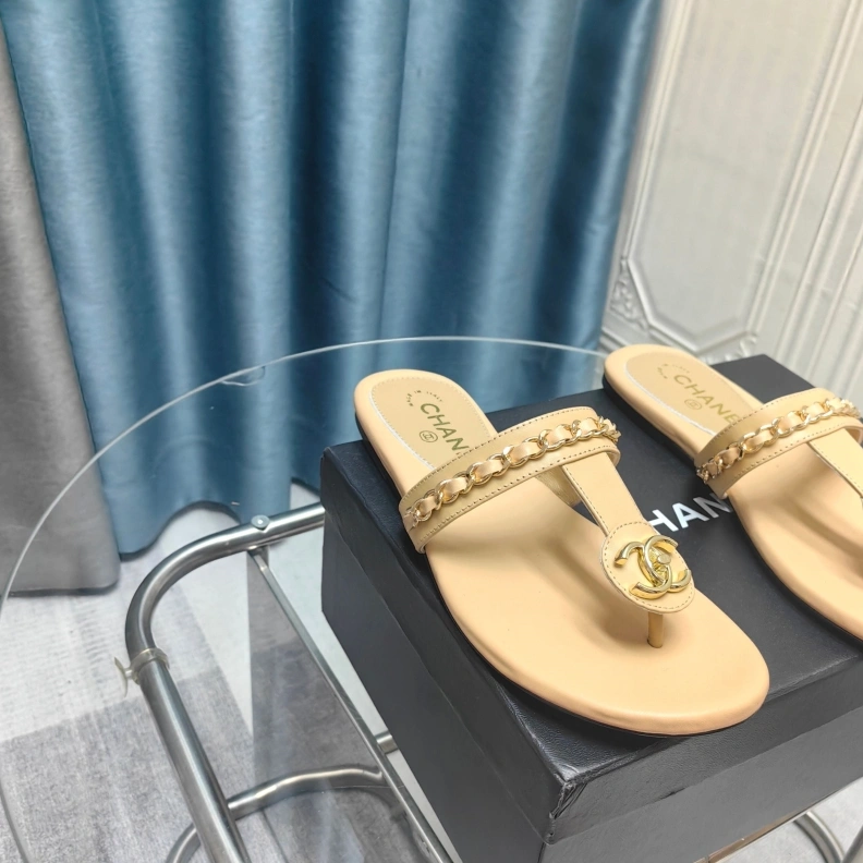 UrbanStyle Chxnxl Slippers 121781