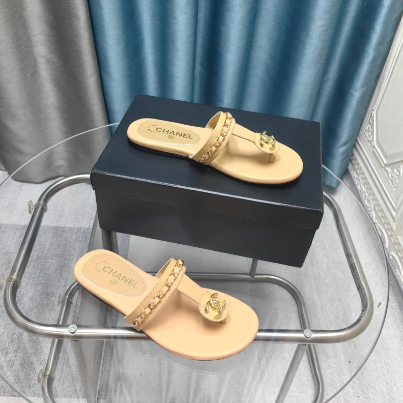 UrbanStyle Chxnxl Slippers 121781