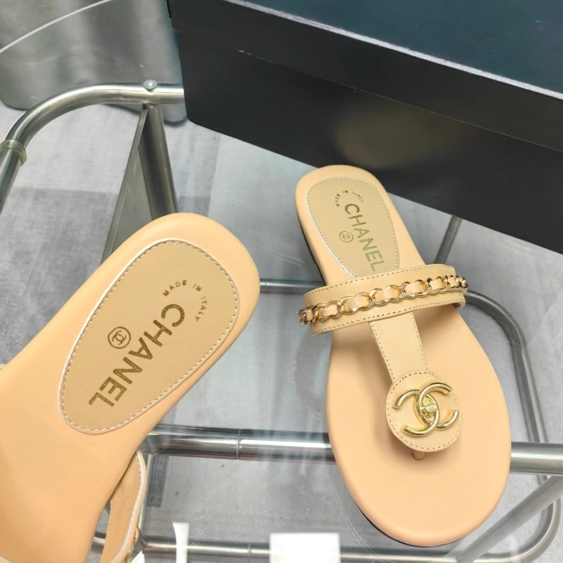 UrbanStyle Chxnxl Slippers 121781