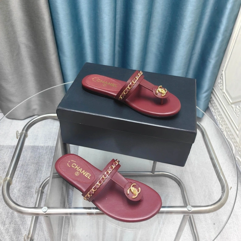 Compact Chxnxl Slippers 121780