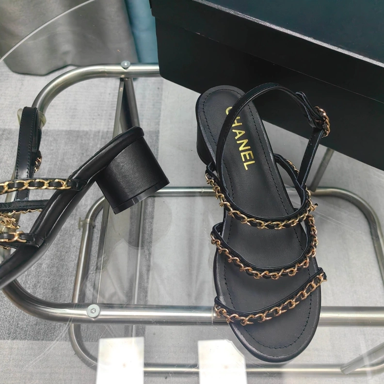 Flexible Chxnxl Sandals 121876