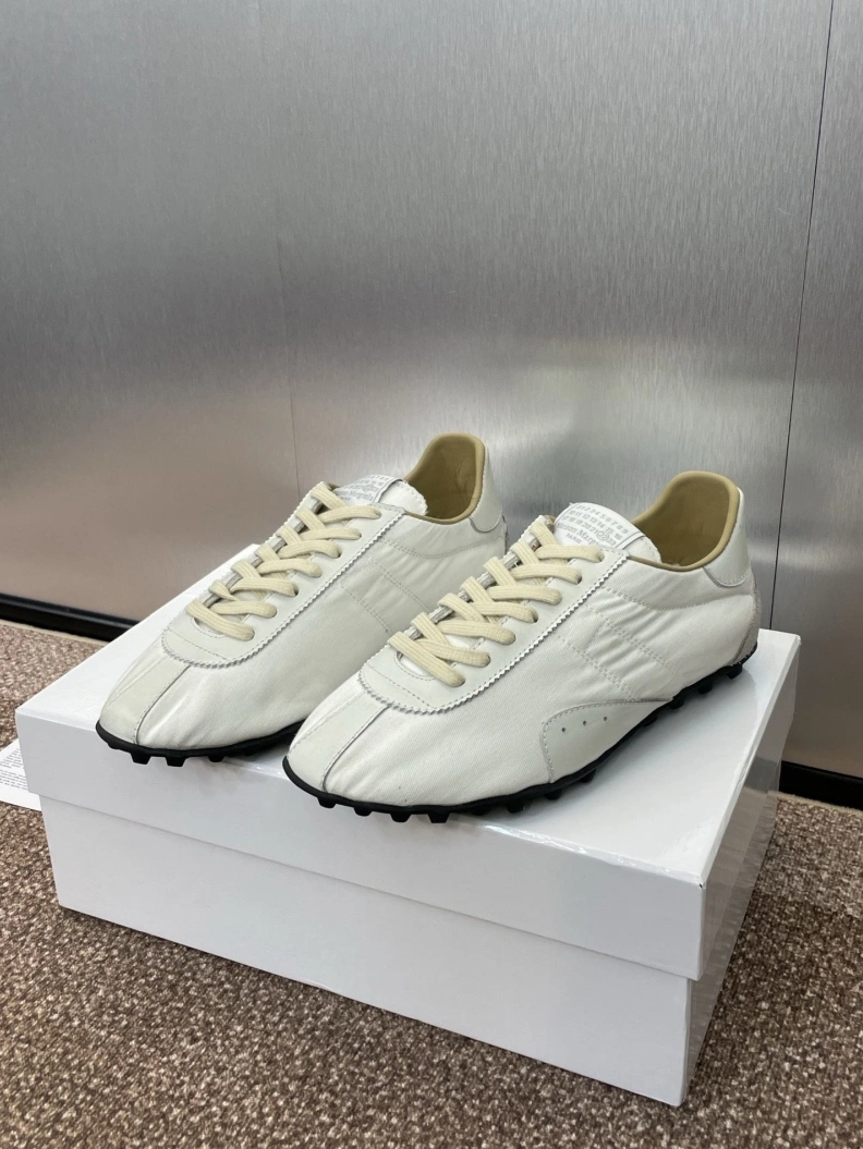 Modern Othxr Sneakers 212628