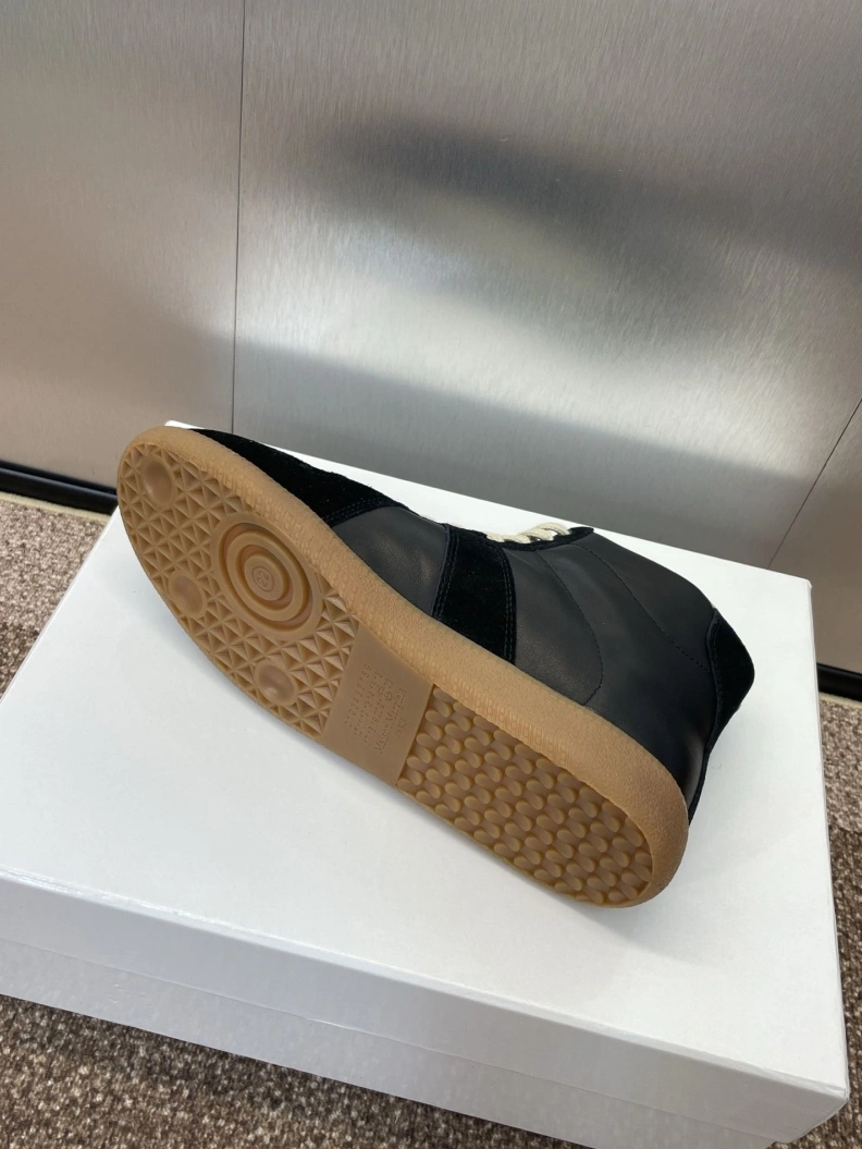 Comfortable Othxr Sneakers 212632