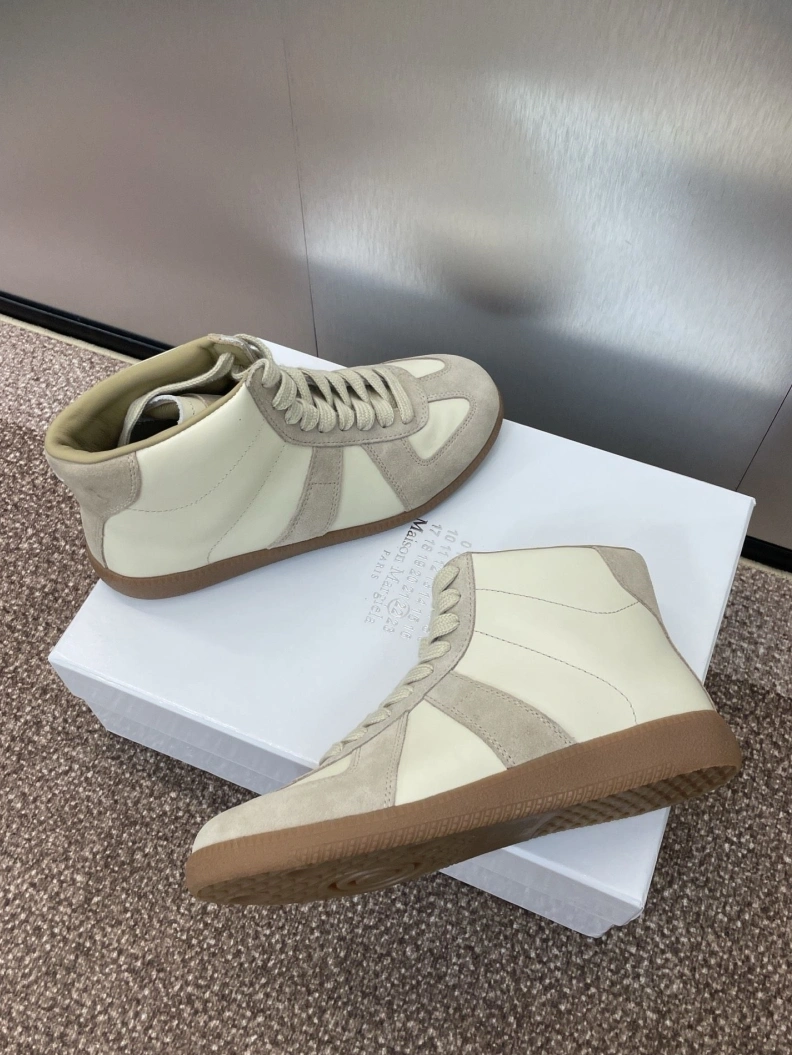 Elegant Othxr Sneakers 212636