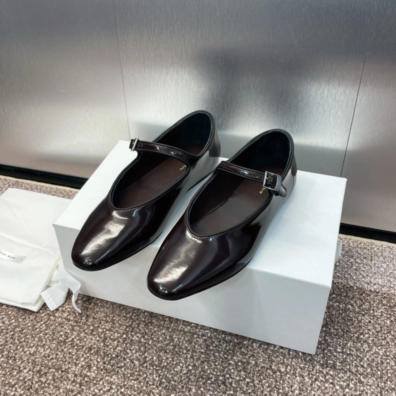 Othxr flat shoes Sleek 212967