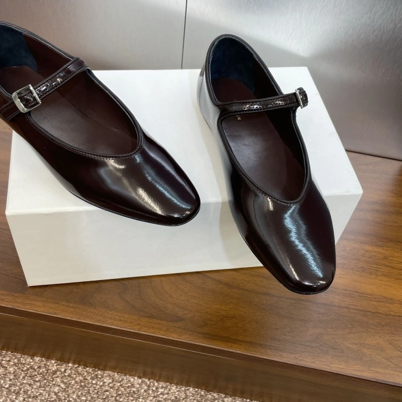Othxr flat shoes Sleek 212967