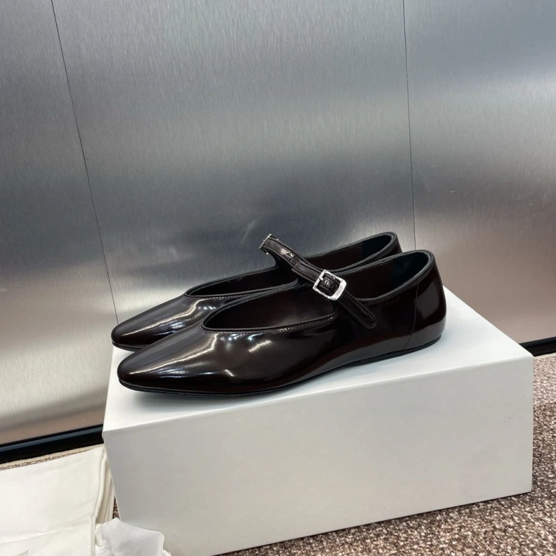 Othxr flat shoes Sleek 212967