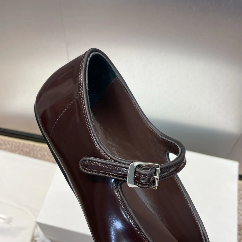 Othxr flat shoes Sleek 212967