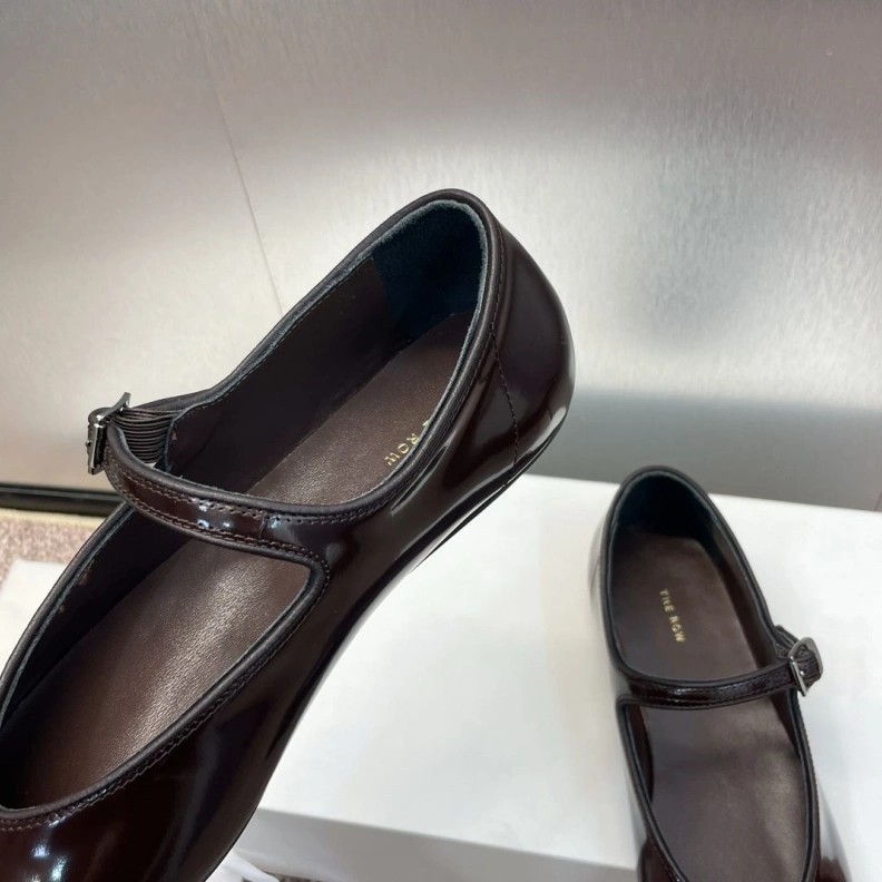 Othxr flat shoes Sleek 212967