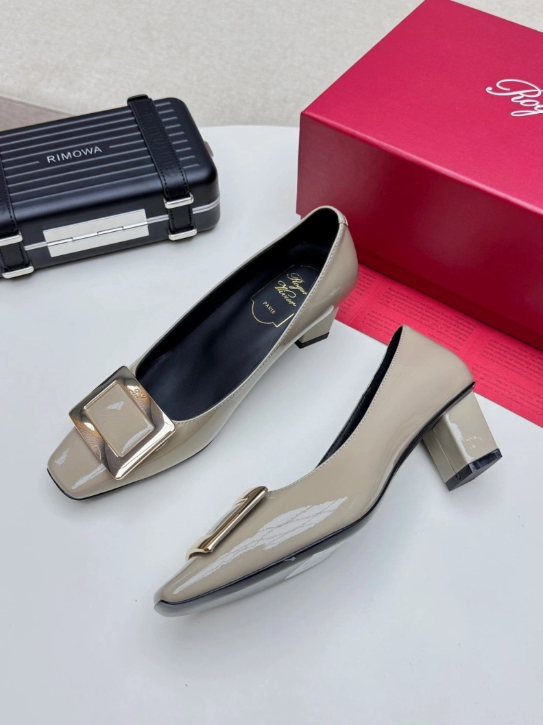 WellDesigned Rxgxr Vxvxer flat shoes 226108