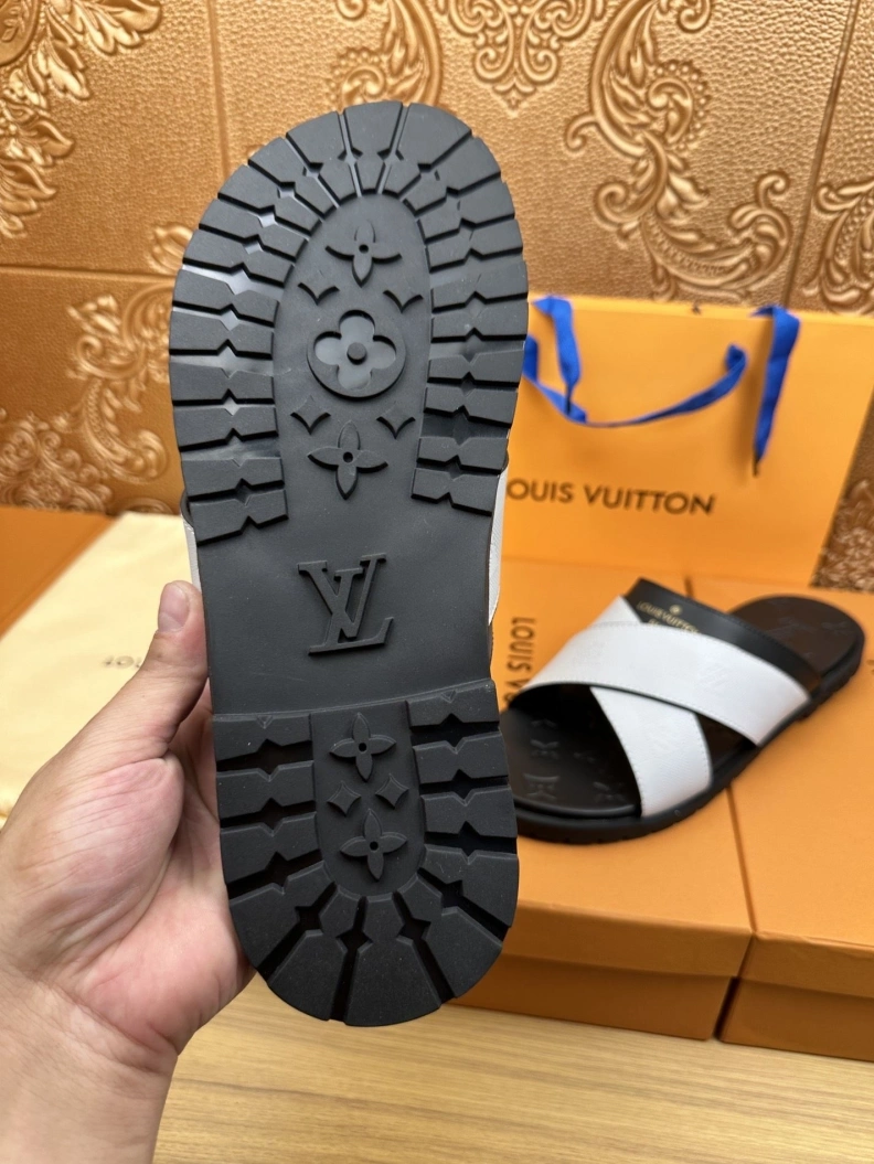 Minimalist LX Slippers 184945