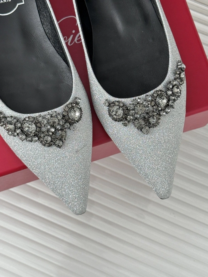 Resilient Rxgxr Vxvxer flat shoes 226009