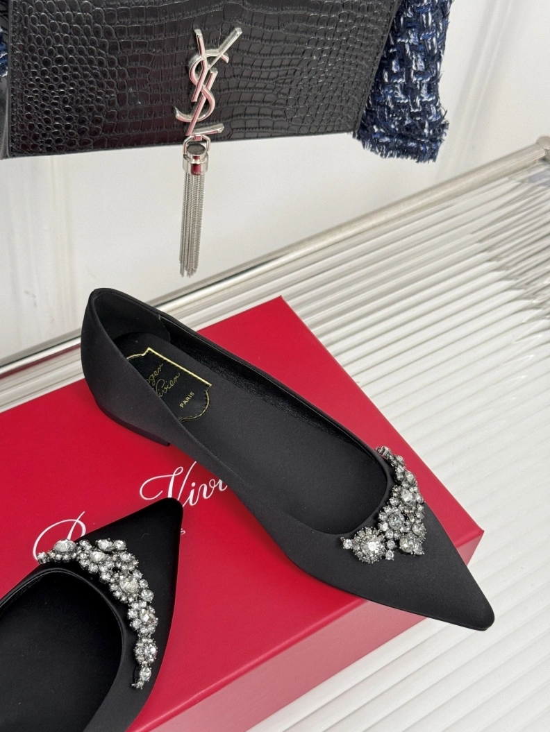 Rxgxr Vxvxer flat shoes Bright 226007