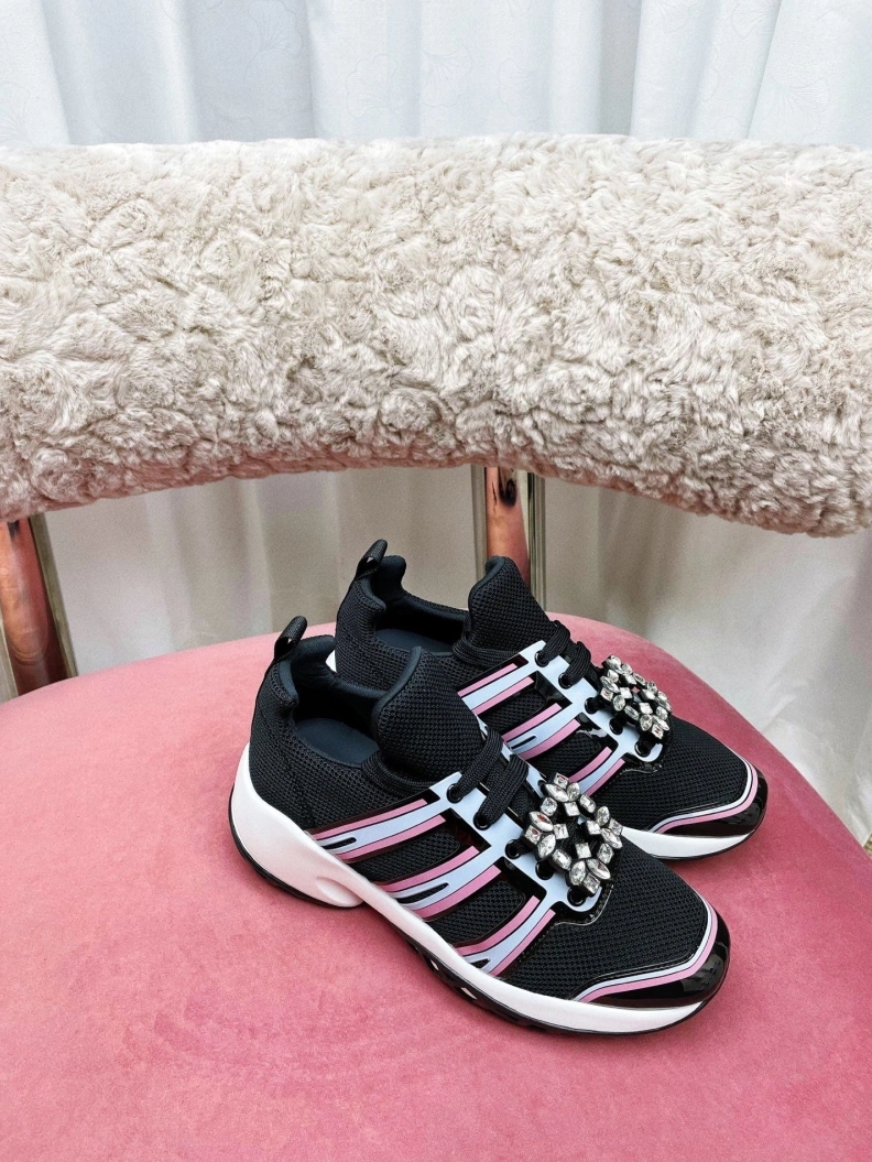 Comfortable Othxr Sneakers 212617