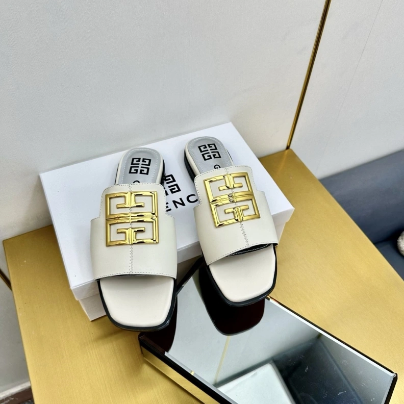 Gxvxnchy Slippers GoAnywhere 152938