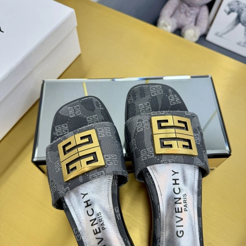 Gxvxnchy Slippers Elegant 152931