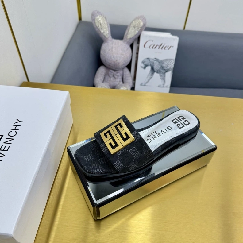 Gxvxnchy Slippers NewStyle 152929