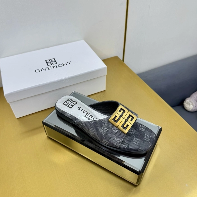 TopPick Gxvxnchy Slippers 152927