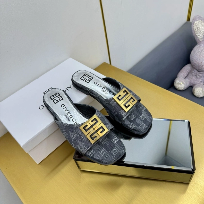 TopPick Gxvxnchy Slippers 152927
