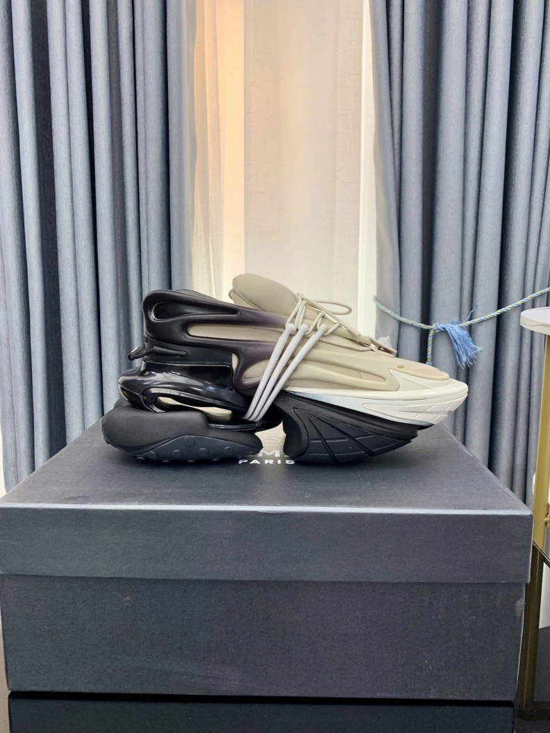 Elegant Othxr Sneakers 212602