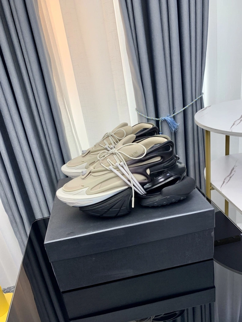 Elegant Othxr Sneakers 212602