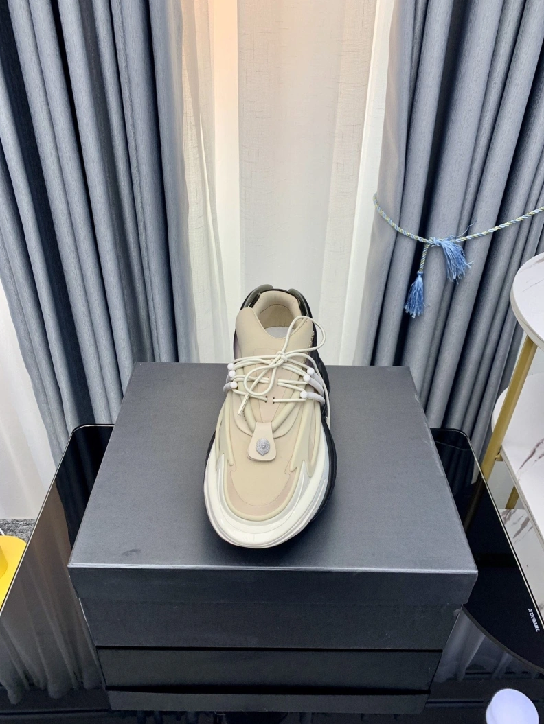 Elegant Othxr Sneakers 212602