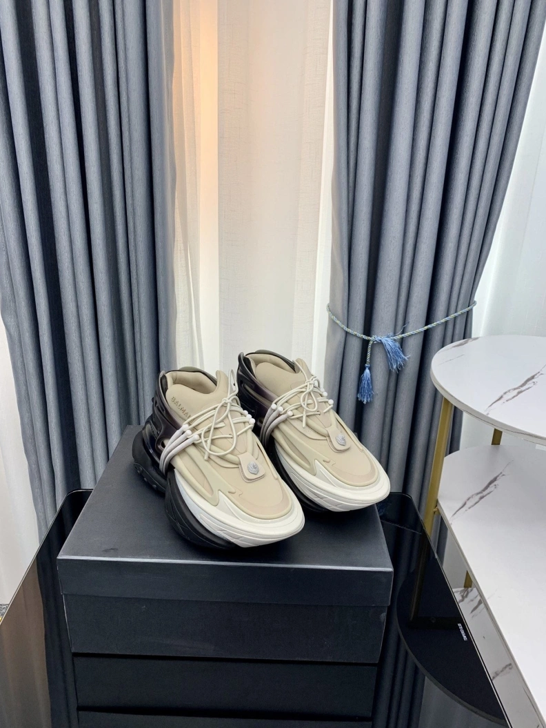 Elegant Othxr Sneakers 212602