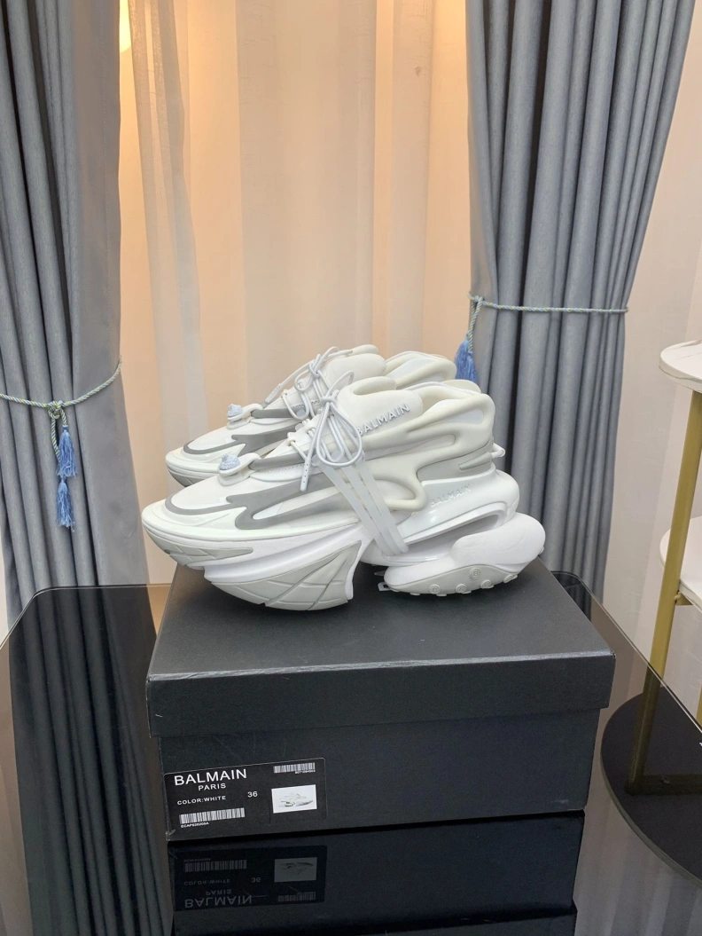 Comfortable Othxr Sneakers 212598