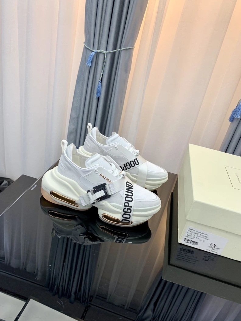 Lightweight Othxr Sneakers 212587