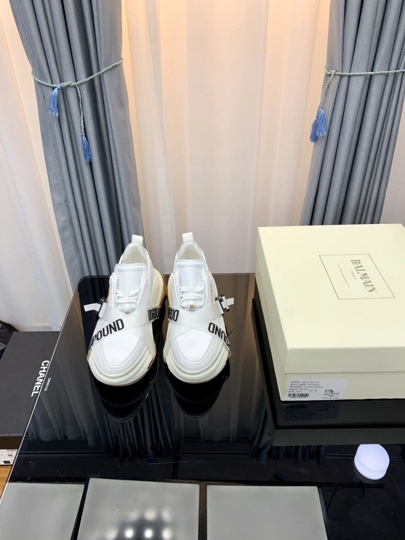 Lightweight Othxr Sneakers 212587