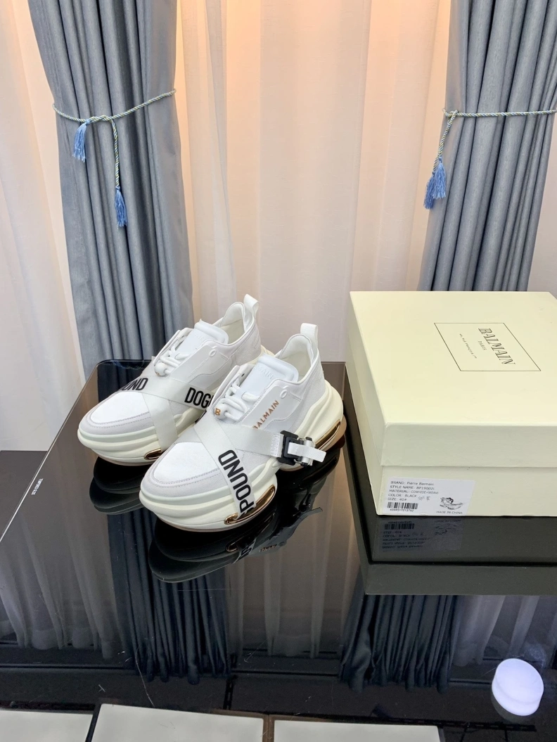Lightweight Othxr Sneakers 212587