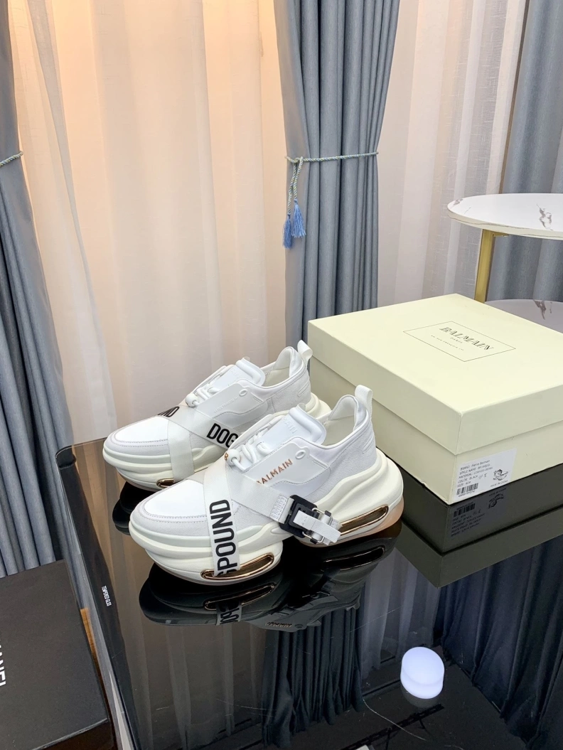 Lightweight Othxr Sneakers 212587