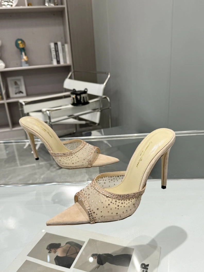 Flexible Othxr Sandals 212902