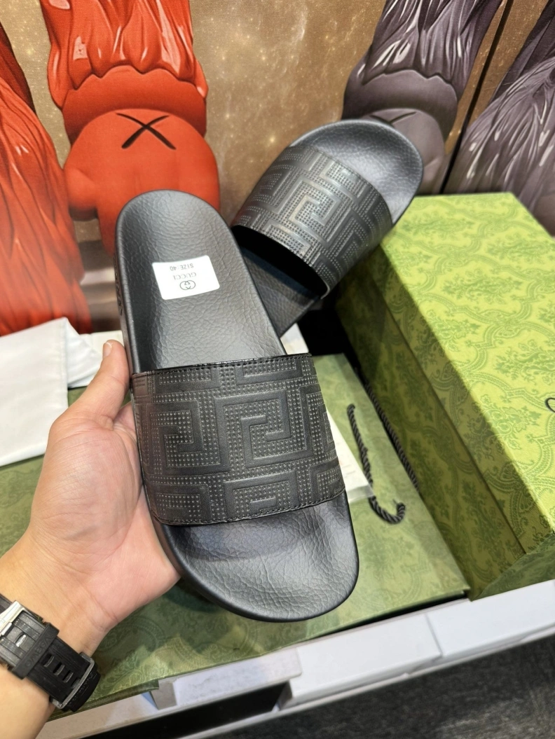 Gxccx Slippers Flexible 158354