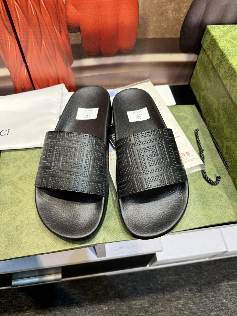 Gxccx Slippers Flexible 158354