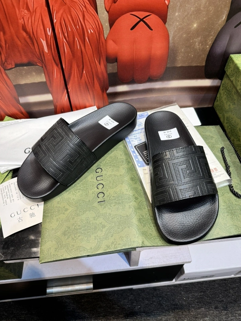 Gxccx Slippers Flexible 158354