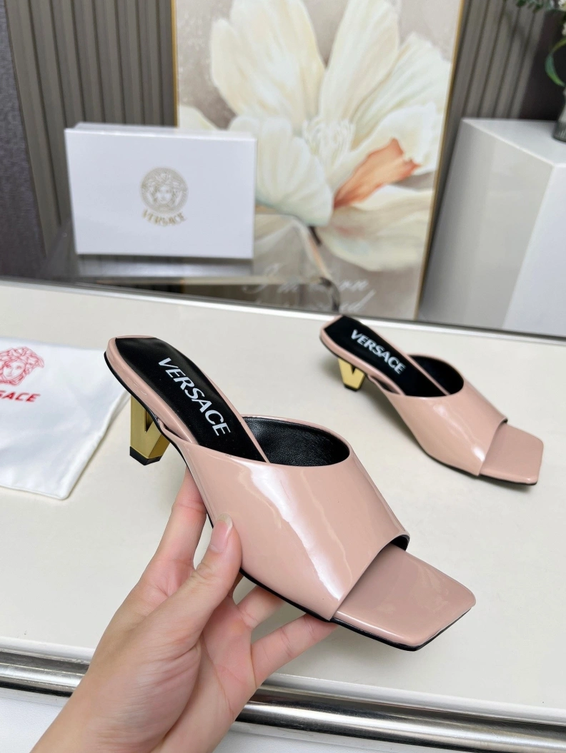 Gxvxnchy Sandals EyeCatching 153053