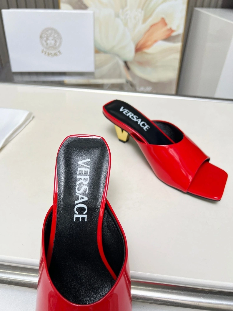 Lightweight Gxvxnchy Sandals 153038