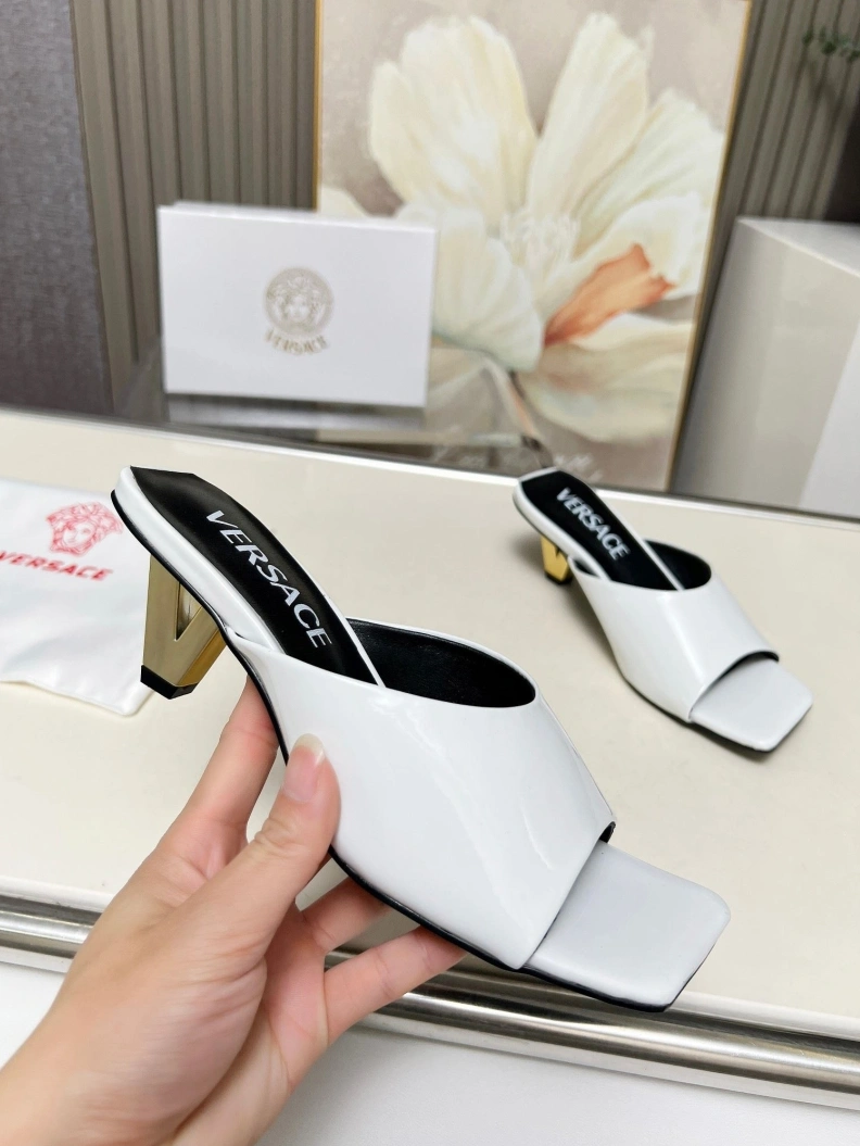 Cozy Gxvxnchy Sandals 153036